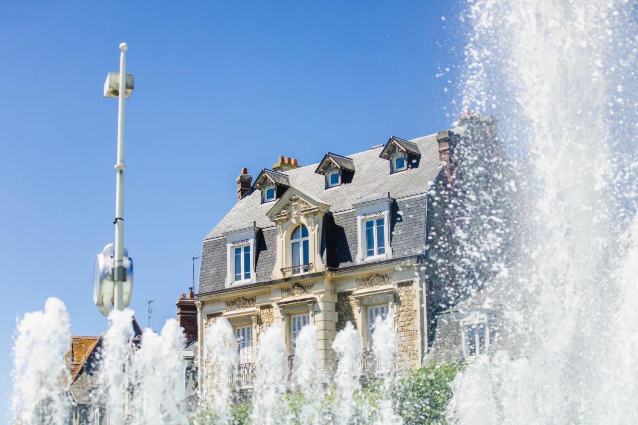 Les Tamaris - Studio With Sea View - Trouville-Sur-Mer Εξωτερικό φωτογραφία
